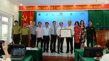 Presentation of Site Network Certificate for Con Dao National Park