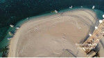Fig. 7a Boats anchored up on the eastern beach, and beach goers in close proximity to the nesting area. © Amani Al-Zaidan, Abdullah Al-Zaidan, Hamad Al-Qadaifi, KEPA