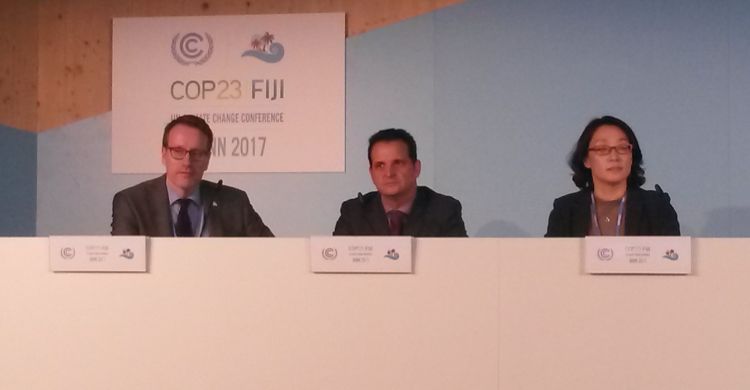 Rüdiger Strempel , Donovan Burton & Suk-Hui Lee © Veronika Lenarz UNEP/CMS